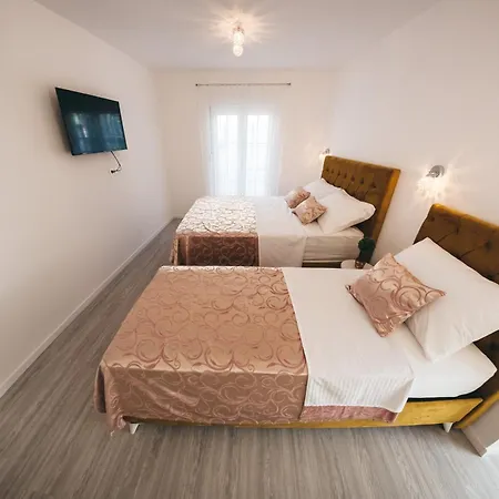 Elegant Lasta Mostar