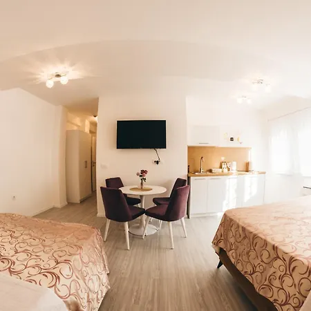 Elegant Lasta Apartment