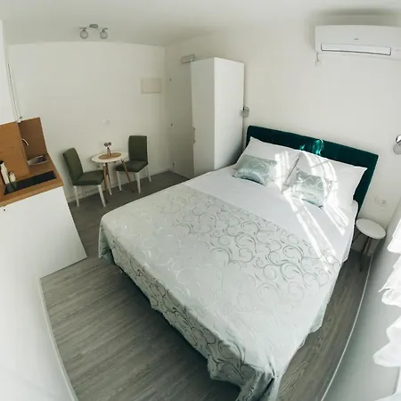 Апартаменты Elegant Lasta *